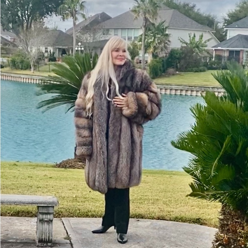 Hudson’s Bay Crystal Fox Fur Coat - Luxury Vintage